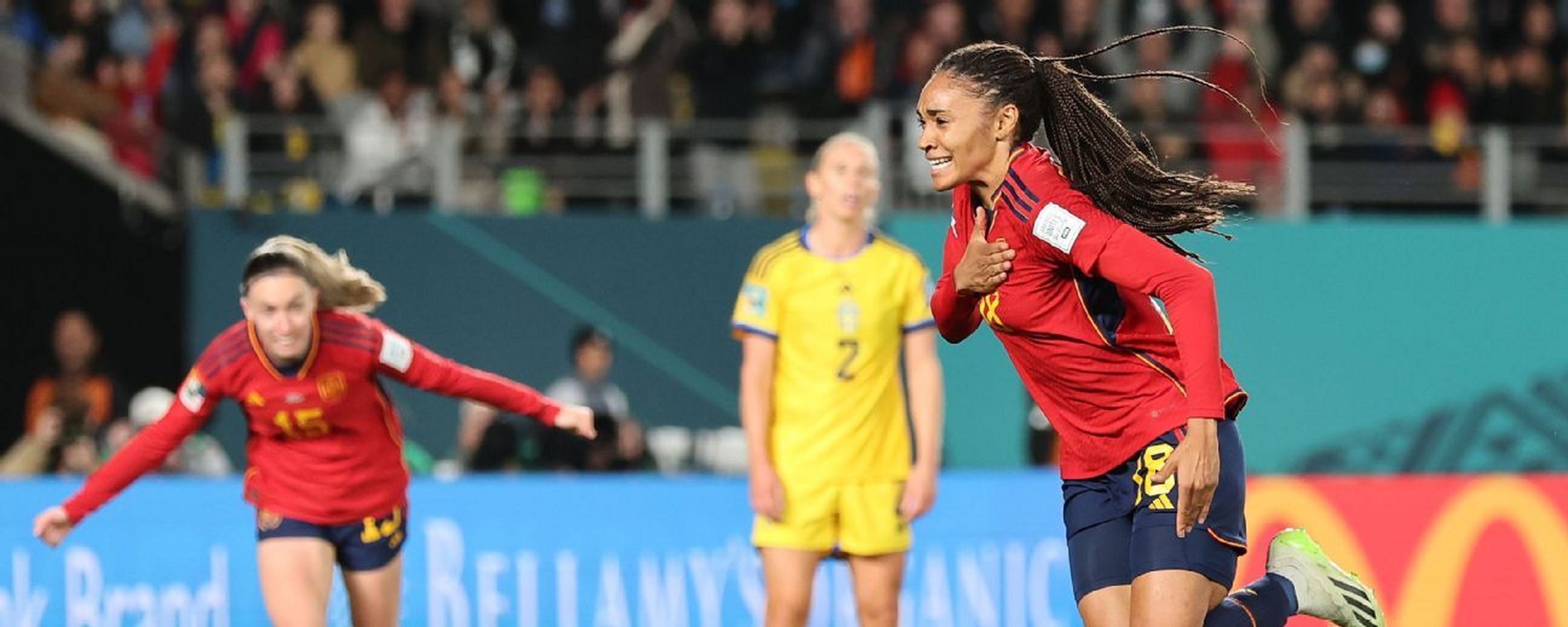 包含女足赛场上发生一场令人惊叹的进球的词条 包含女足赛场上发生一场令人惊叹的进球的词条