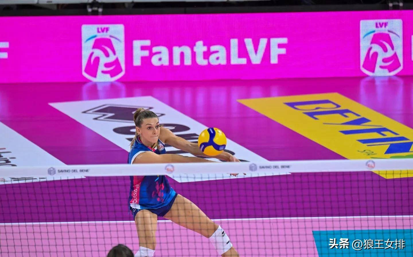 杏彩体育链接-包含佛罗伦萨主场逆袭，力克对手斩获胜利的词条