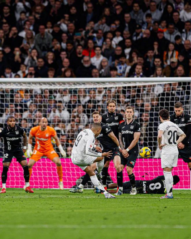 塞维利亚客场-力克莱加内斯,取得关键胜利的简单介绍 塞维利亚客场-力克莱加内斯,取得关键胜利的简单介绍