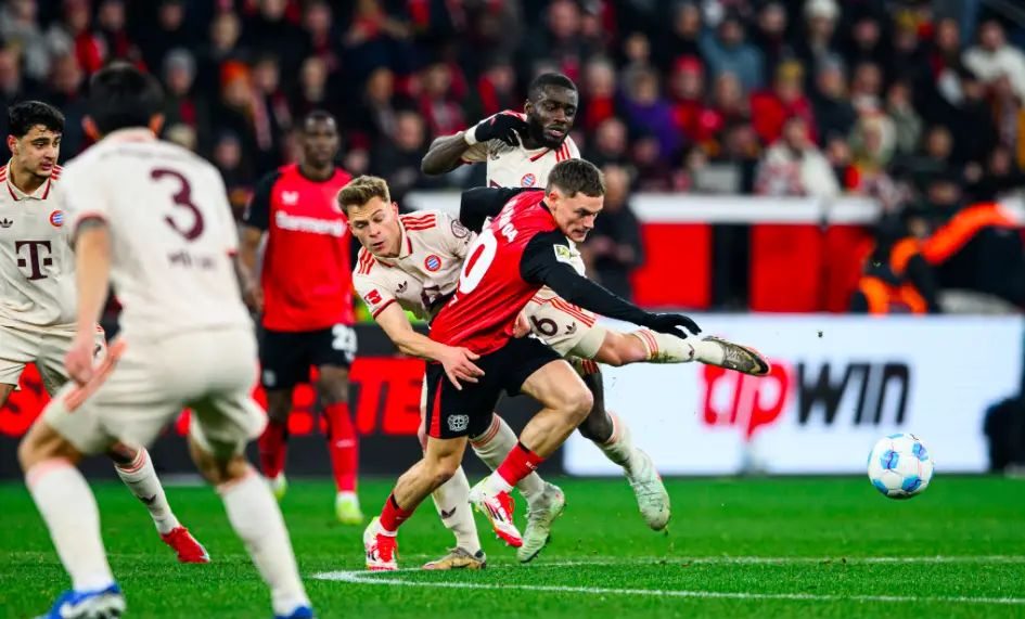 杏彩体育官网入口-包含拜仁慕尼黑主场横扫汉堡，豪取三分的词条