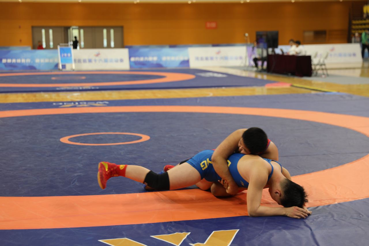 杏彩体育官网入口-男子自由式摔跤比赛中，摩洛哥选手获奖(男子自由式摔跤比赛中,摩洛哥选手获奖的是谁)