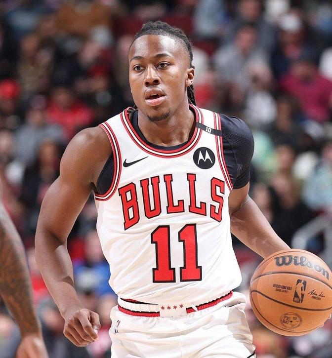 公牛队球员在训练中受伤,需暂停比赛 公牛队球员在训练中受伤,需暂停比赛