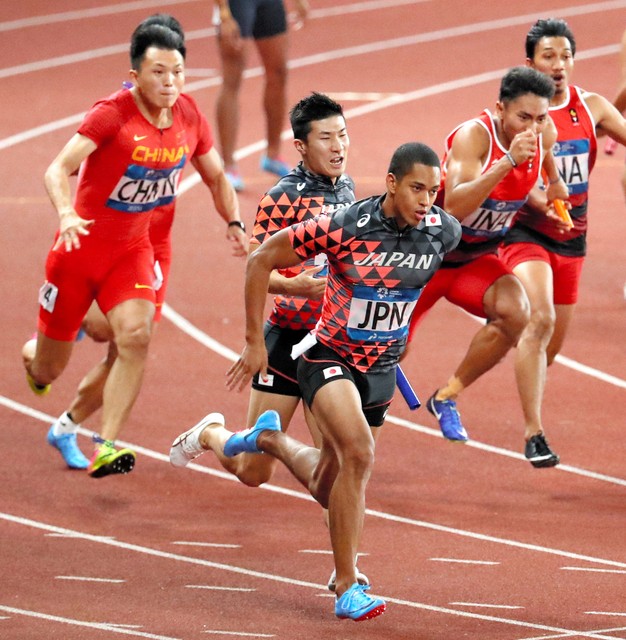 菲律宾选手获得田径比赛男子4x100米接力A组金牌的简单介绍 菲律宾选手获得田径比赛男子4x100米接力A组金牌的简单介绍