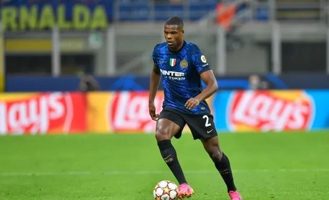 杏彩体育官网-尤文图斯前锋状态火爆，球队备战紧张