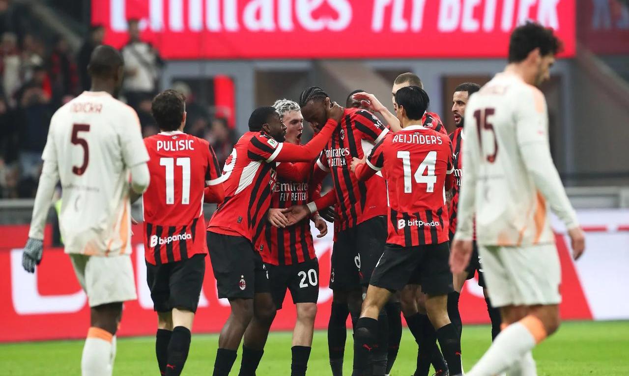 杏彩体育app-包含AC米兰主场逆转那不勒斯，获得宝贵三分的词条