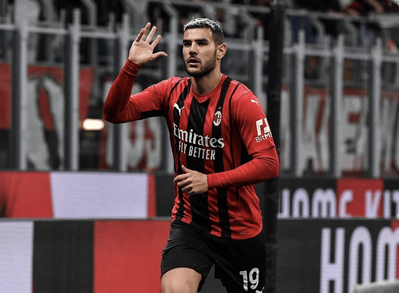 包含AC米兰主场逆转那不勒斯，获得宝贵三分的词条