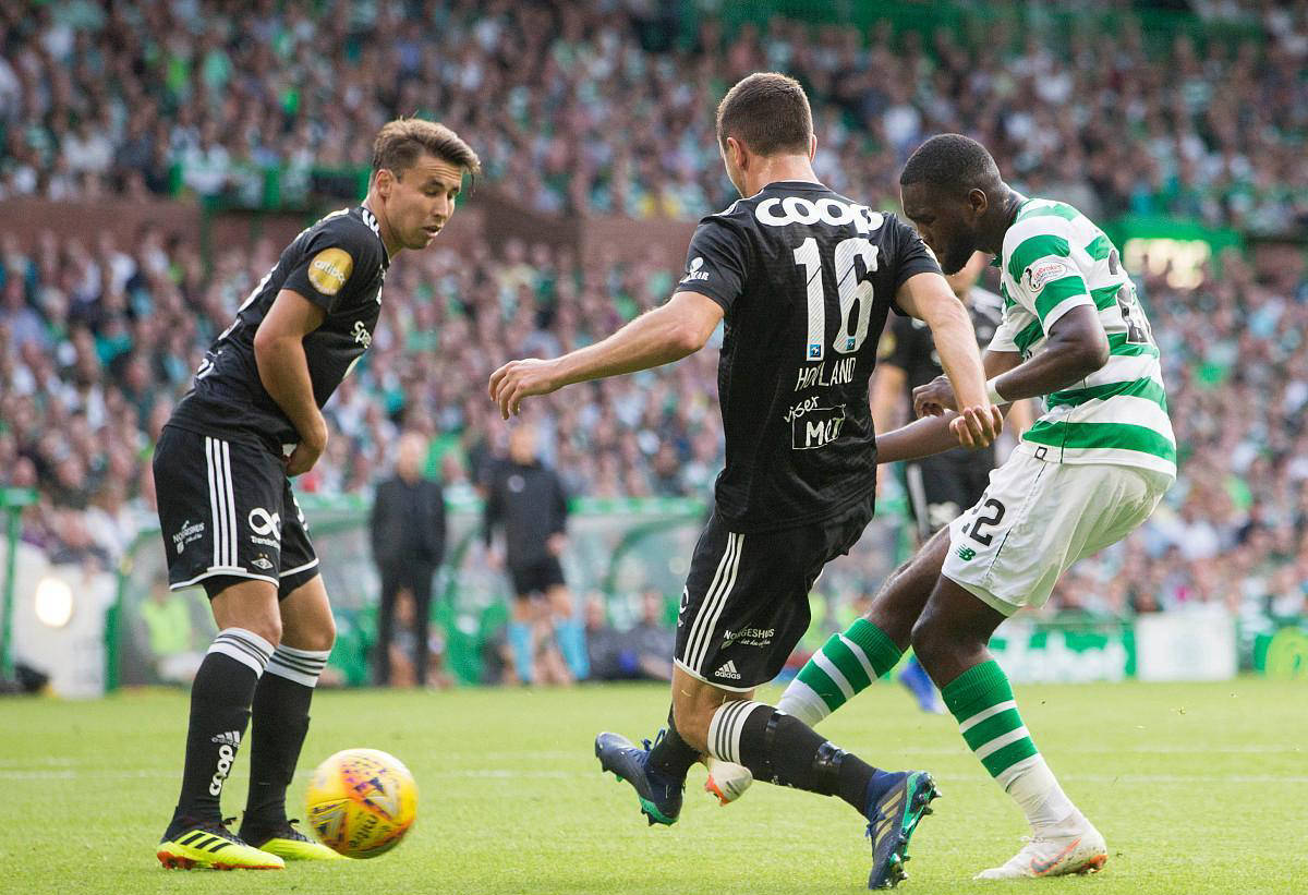 防线稳固助球队在比赛中抢得先机的简单介绍 防线稳固助球队在比赛中抢得先机的简单介绍