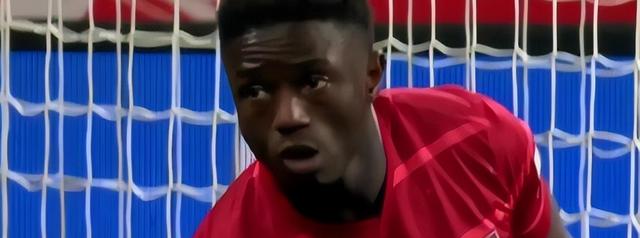 外援球员遭遇伤病,球队面临挑战 外援球员遭遇伤病,球队面临挑战