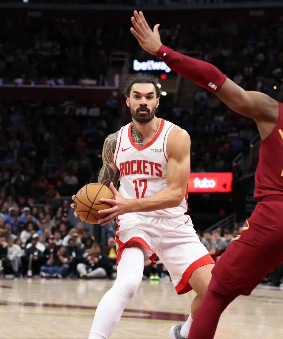 爵士队取得胜利,火箭队负于国王队 爵士队取得胜利,火箭队负于国王队