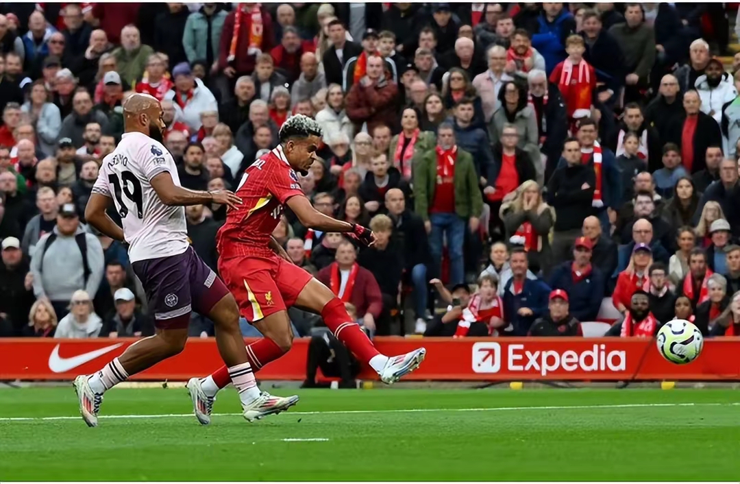 杏彩体育官方入口-利物浦外租球员在德甲比赛中表现出色