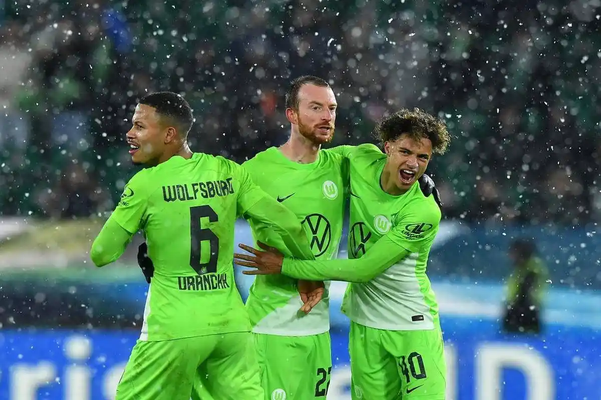 包含沃尔夫斯堡队大胜对手,实力超群的词条 包含沃尔夫斯堡队大胜对手,实力超群的词条