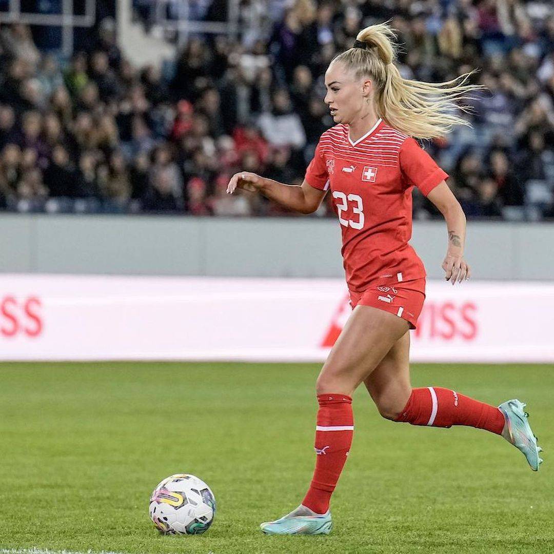 杏彩体育-瑞士女足在友谊赛中取得平局