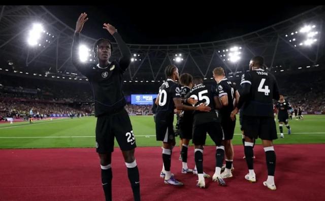 包含枪手客场被热刺横扫一无所获的词条 包含枪手客场被热刺横扫一无所获的词条